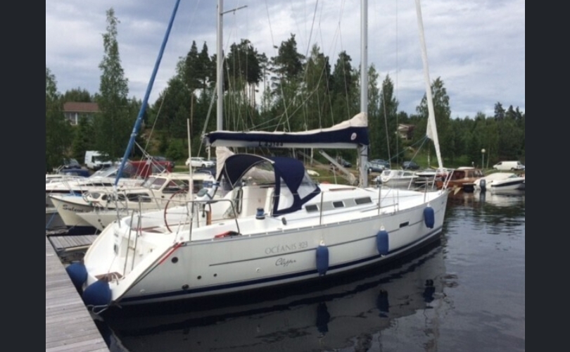 Beneteau Oceanis 323 Clipper-kuva-3